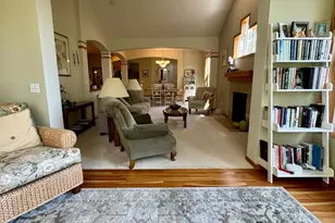4711 Walnut Grove Ln N, Plymouth, MN 55446 - Photo 9