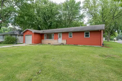 395 W Minnesota Street, Le Center, MN 56057 - Photo 3