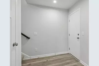 2193 Gateway Curve, North Saint Paul, MN 55109 - Photo 27