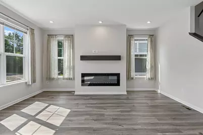 2193 Gateway Curve, North Saint Paul, MN 55109 - Photo 11