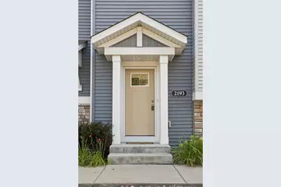 2193 Gateway Curve, North Saint Paul, MN 55109 - Photo 3