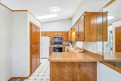 14733 Lower Endicott Way, Apple Valley, MN 55124 - Photo 11