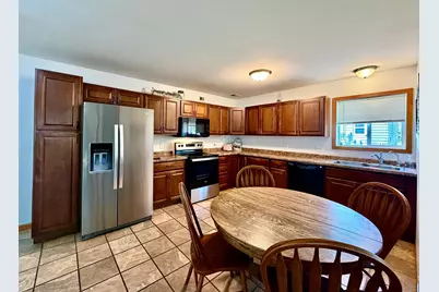 2518 Minnesota Avenue NW, Bemidji, MN 56601 - Photo 3