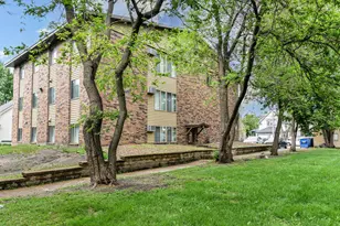 711 8th Ave S, Saint Cloud, MN 56301 - Photo 1