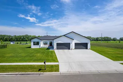 1426 Summerwood Trail W, Dilworth, MN 56529 - Photo 65