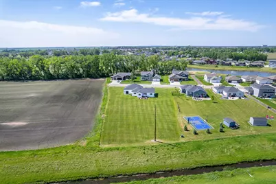 1426 Summerwood Trail W, Dilworth, MN 56529 - Photo 71