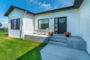 1426 Summerwood Trail W, Dilworth, MN 56529 - Photo 17