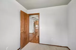 11551 278th St, Chisago City, MN 55013 - Photo 23