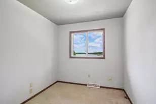 11551 278th St, Chisago City, MN 55013 - Photo 35
