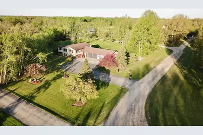 101 17th Avenue NE, Roseau, MN 56751 - Photo 3