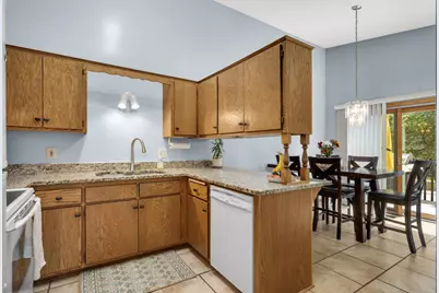 7654 12th Street N, Oakdale, MN 55128 - Photo 11