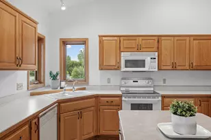 550 Linden Ln, Lino Lakes, MN 55014 - Photo 11