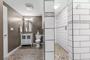 16894 Reeder Rdg, Eden Prairie, MN 55347 - Photo 57
