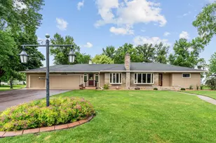 719 Park Ave, Hamburg, MN 55339 - Photo 3