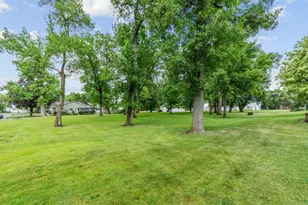 719 Park Ave, Hamburg, MN 55339 - Photo 17