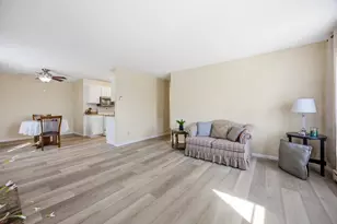 341 Prairiewood Circle S, Fargo,  58103 - Photo 5