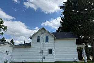 245 5th Ave NE, Blooming Prairie, MN 55917 - Photo 7