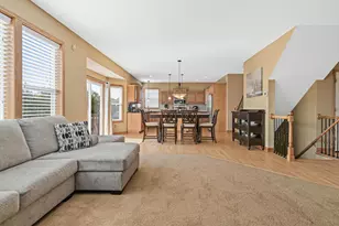 19600 Embers Ave, Farmington, MN 55024 - Photo 5