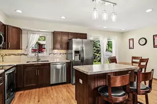 115 Marvin Ln, Northfield, MN 55057 - Photo 3