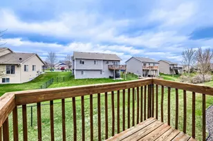 7256 Kahler Cir NE, Otsego, MN 55301 - Photo 9