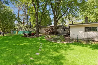 9883 Brookview Road, Woodbury, MN 55125 - Photo 31