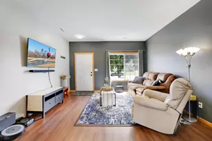 5133 Weatherstone Dr NW, Rochester, MN 55901 - Photo 5