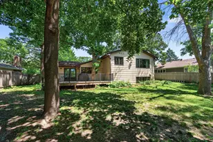 5590 Matterhorn Dr NE, Fridley, MN 55432 - Photo 45