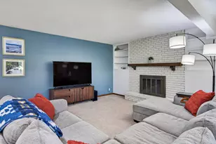 5590 Matterhorn Dr NE, Fridley, MN 55432 - Photo 33