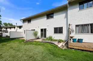 10658 Hummingbird St NW, Coon Rapids, MN 55433 - Photo 5