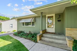 845 Spencer St S, Shakopee, MN 55379 - Photo 1