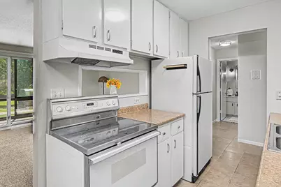 255 Westview Drive #111, West Saint Paul, MN 55118 - Photo 5