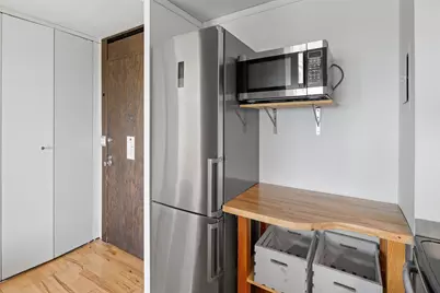 19 S 1st Street #B2706, Minneapolis, MN 55401 - Photo 3