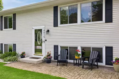 14015 39th Avenue N, Plymouth, MN 55447 - Photo 3