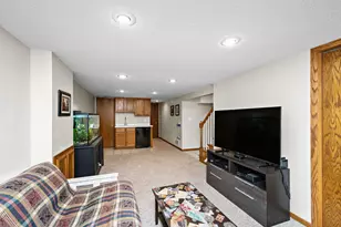 11333 Rich Rd, Bloomington, MN 55437 - Photo 15