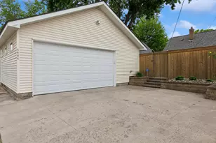 5405 30th Ave S, Minneapolis, MN 55417 - Photo 3