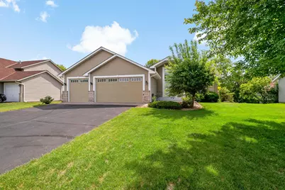 9800 Evergreen Avenue N, Brooklyn Park, MN 55443 - Photo 3