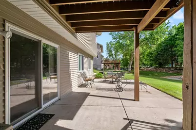 9800 Evergreen Avenue N, Brooklyn Park, MN 55443 - Photo 51