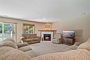 9800 Evergreen Ave N, Brooklyn Park, MN 55443 - Photo 35