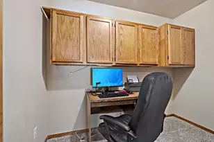 9800 Evergreen Ave N, Brooklyn Park, MN 55443 - Photo 37