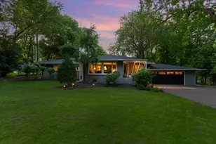 18150 Honeysuckle Ln, Wayzata, MN 55391 - Photo 1