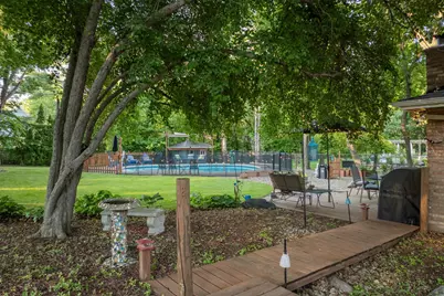 18150 Honeysuckle Lane, Wayzata, MN 55391 - Photo 45