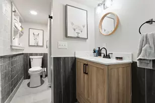 18150 Honeysuckle Ln, Wayzata, MN 55391 - Photo 37