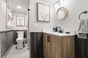 18150 Honeysuckle Ln, Wayzata, MN 55391 - Photo 33