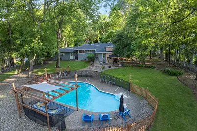 18150 Honeysuckle Lane, Wayzata, MN 55391 - Photo 7