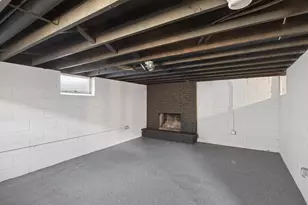 8912 Tretbaugh Dr, Bloomington, MN 55431 - Photo 39