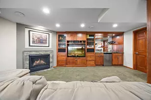 4150 Columbine Ct, Vadnais Heights, MN 55127 - Photo 41
