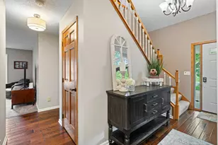 4150 Columbine Ct, Vadnais Heights, MN 55127 - Photo 7