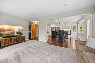 4150 Columbine Ct, Vadnais Heights, MN 55127 - Photo 21
