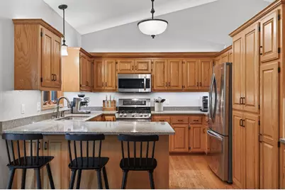 27421 Quinlan Avenue, Lindstrom, MN 55045 - Photo 7