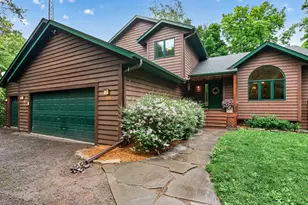 27421 Quinlan Ave, Lindstrom, MN 55045 - Photo 3